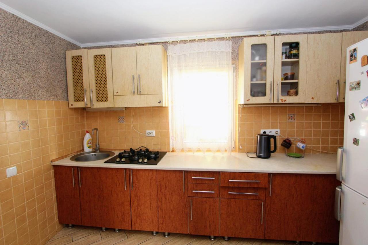 Hrystyna Apartment Yablunytsya Bagian luar foto